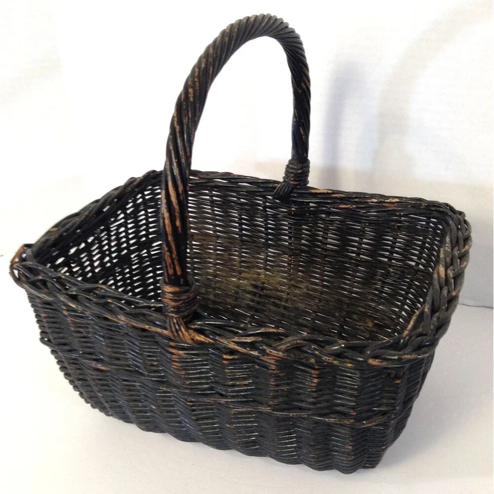 Vtg Wicker Basket Brown Gathering Bread Rattan Woven Country Farm Handle 13x6